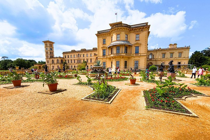 London: Isle of Wight Day Trip with Osborne House Entry Ticket - Photo 1 of 10